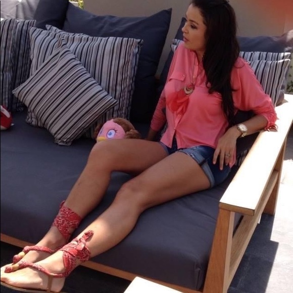 STUDIO F, Coral 🪸 Blouse - Picture 2 of 9